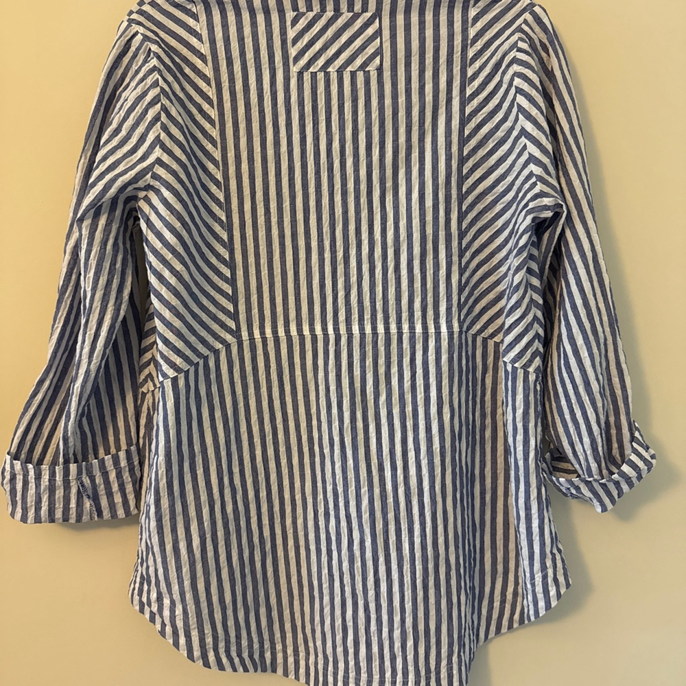 Women's Habitat Blue White Striped Button Down Shirt S, sear sucker - Picture 3 of 5